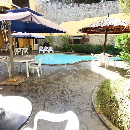 Mermaid Resort Puerto Galera Bagian luar foto
