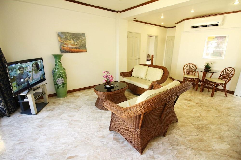 Mermaid Resort Puerto Galera Bagian luar foto