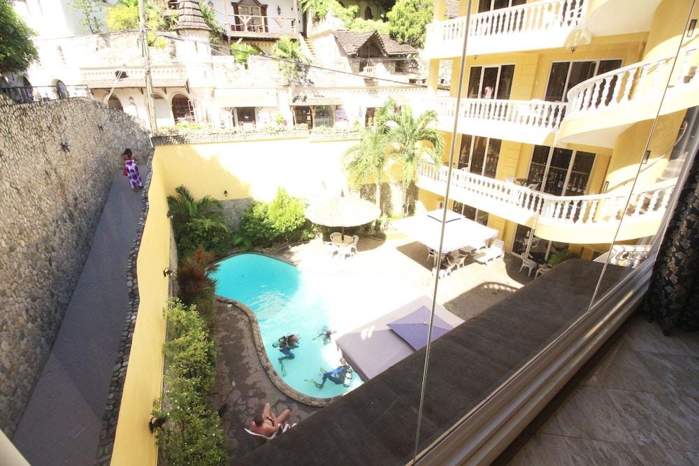 Mermaid Resort Puerto Galera Bagian luar foto
